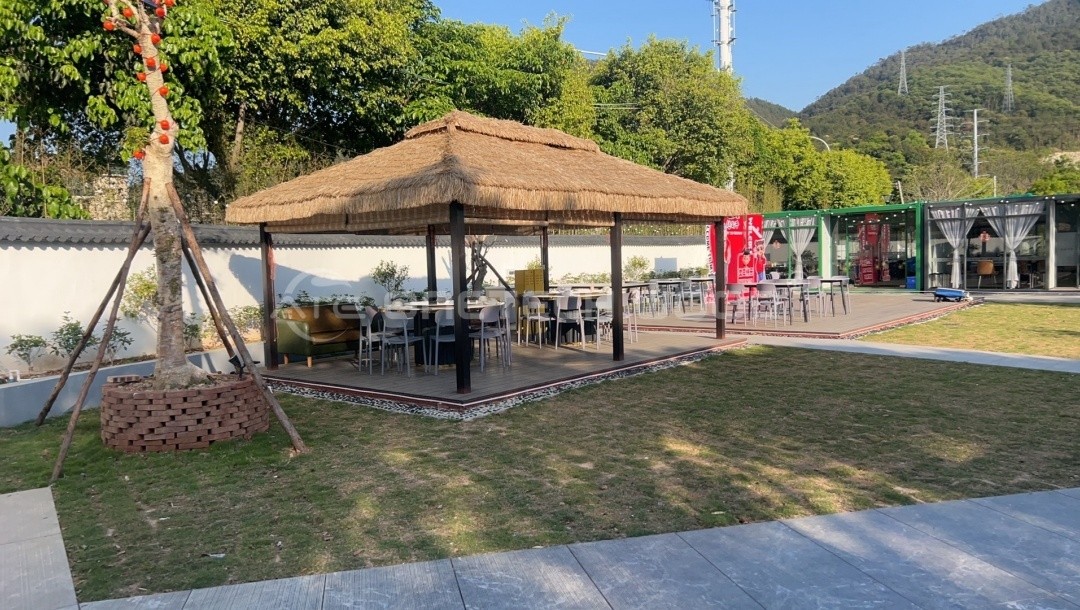 枫林餐厅外摆平台塑木地板 (3)