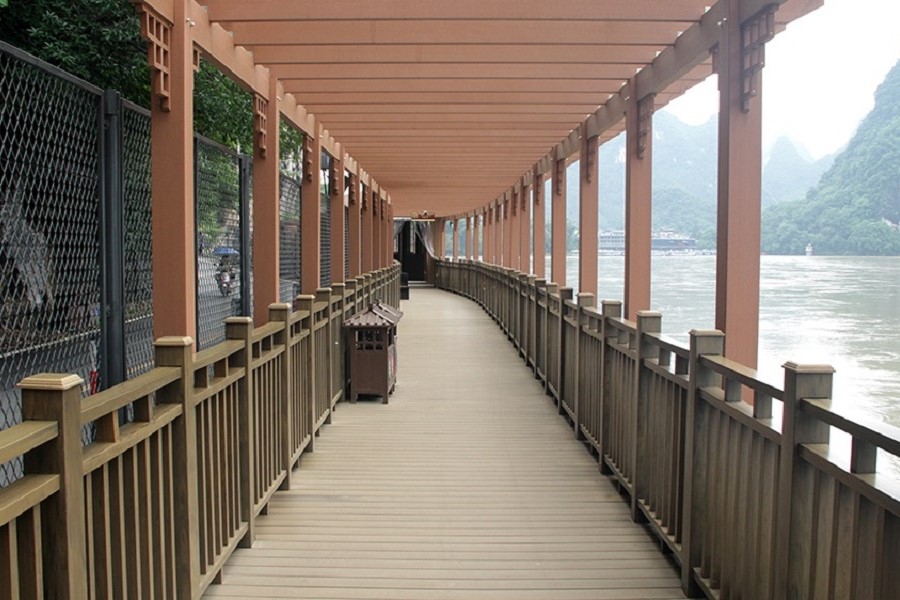 02维景栈道平台塑木地板